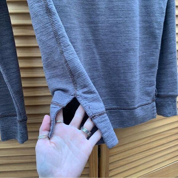 Carhartt Women’s Slightly Fitted Hooded Long sleeve size Medium - Picture 4 of 6